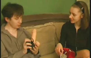 XXX الفتاة الروسية أحمر تعطي تحميل مقطع سكسي