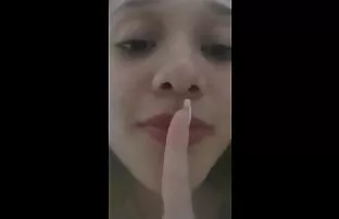 XXX سمراء مع النظارات تحميل صور سكسي اختيار ديك سوداء كبيرة