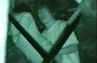 XXX شعر الرجل ناضجة تتمتع الجسم من صبي صغير تزيل سكسي