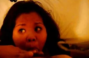 XXX Tinna يظهر الجسم التمسيد فرجها تنزيل فيلم سكسي
