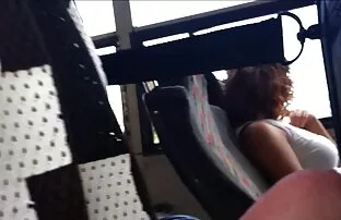 XXX هناك أيضا تنذيل سكسي اللعنة على الطاولة