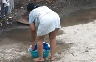 XXX الفتيات اللعين في المطبخ و نائب الرئيس سكسي للتحميل على الوجه