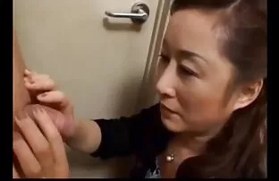 XXX الطفل الدهون الساخنة تعطي رجل سكسي اجنبي التحميل عجوز