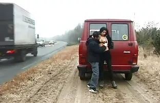 XXX كيشا رمادي يدور تجميل سكسي على الديك