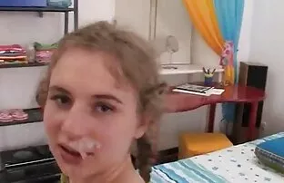 XXX Jessica Jaymes و Romi المطر مثلية تجميل سكسي اللعبة